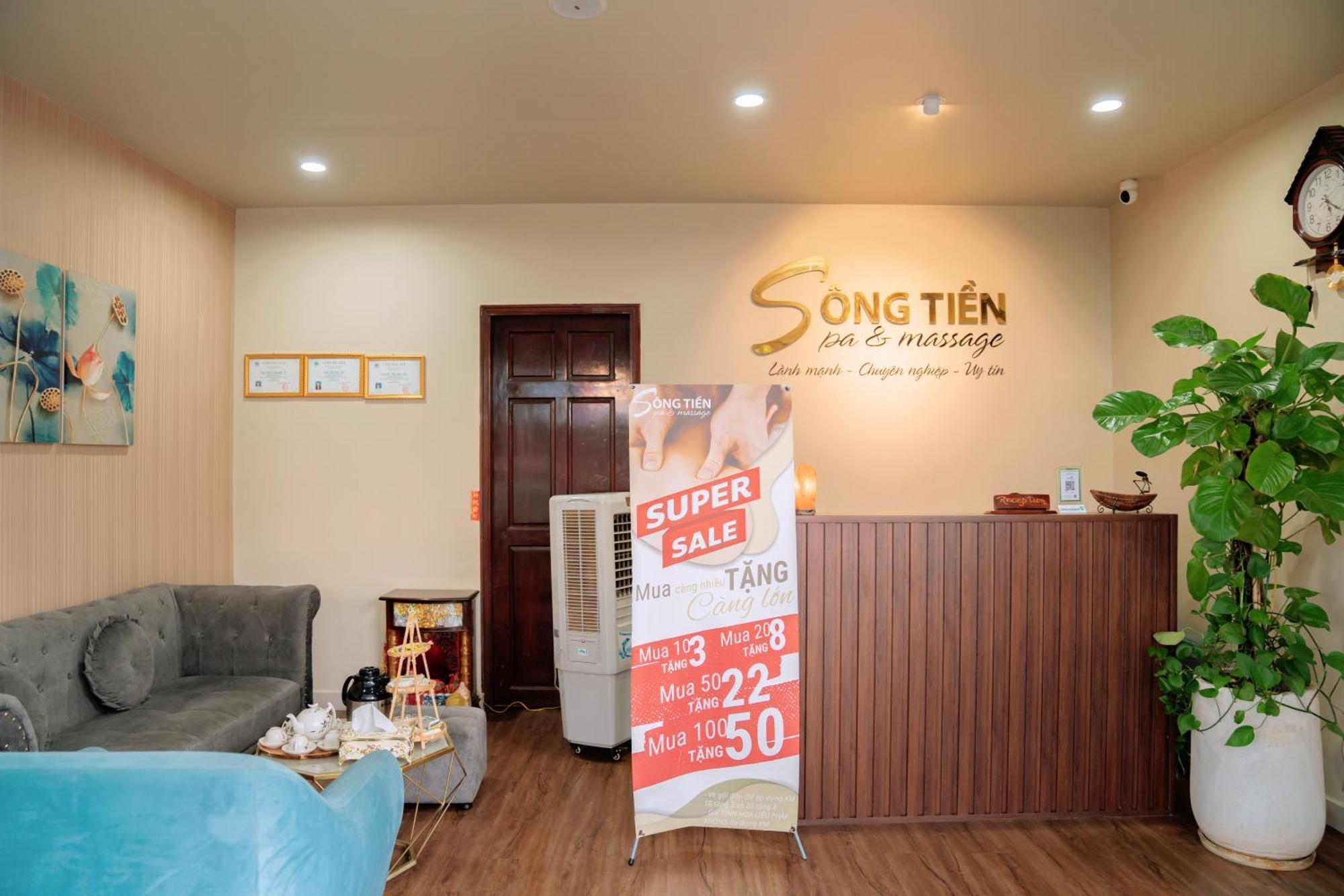 Song Tien Hotel My Tho Exterior photo